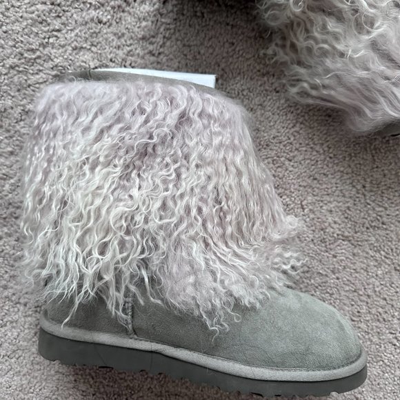 Authentic UGG Lida Boots in Seal Grey with Sheepskin and Mongolian Fur - Picture 3 of 5